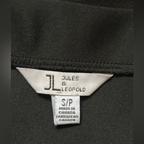 Jules and Leopold custom black skirt with eyelet detailing - Picture 5 of 5